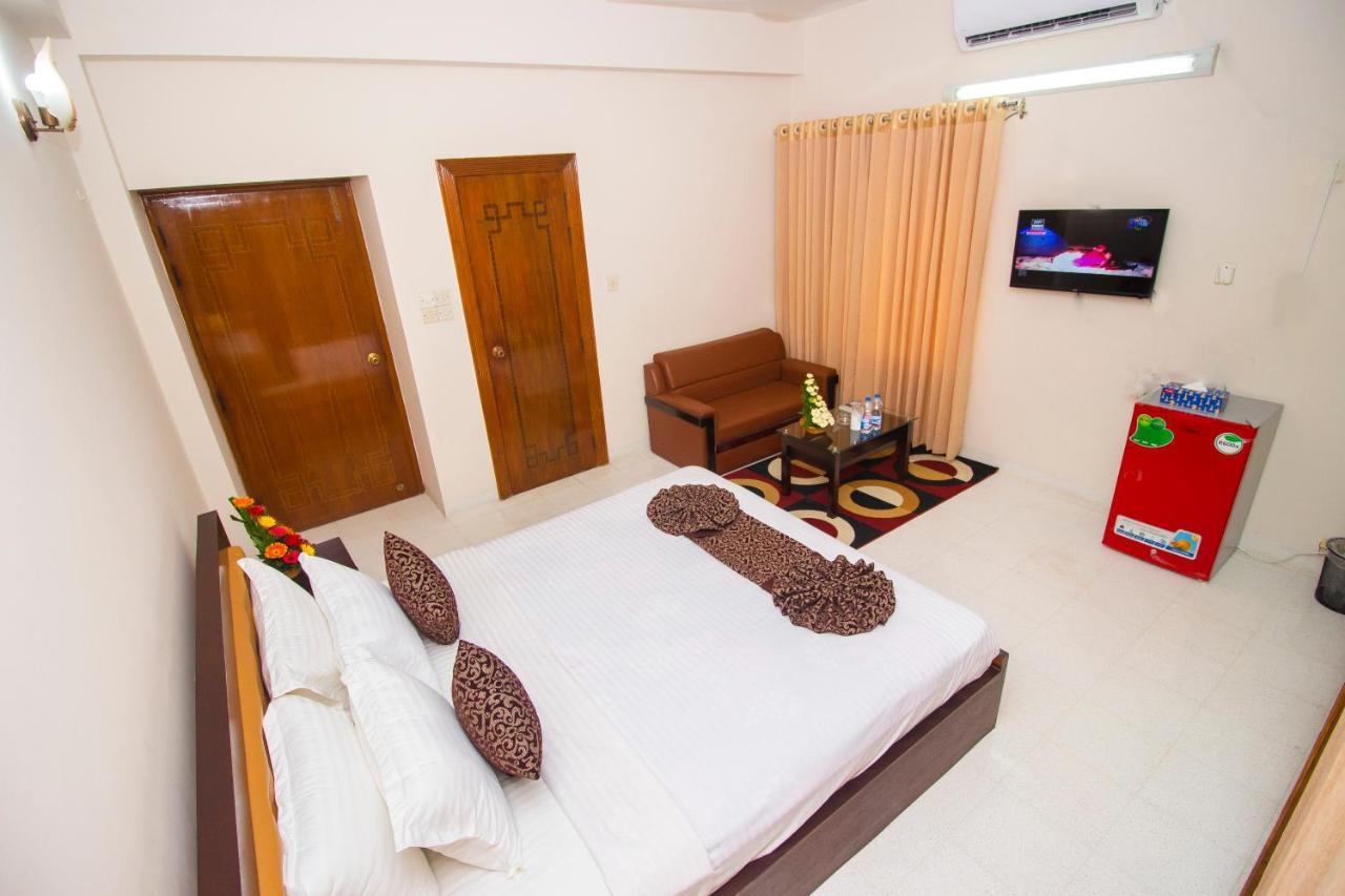 Hotel Suite Palace Dhaka Exterior foto