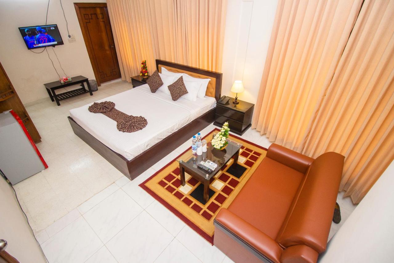 Hotel Suite Palace Dhaka Exterior foto
